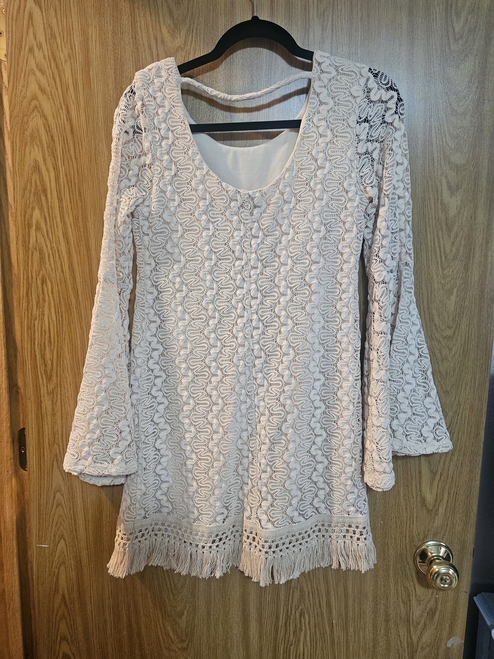 Jodi Kristopher Boho Ivory Lace Bell Sleeves Mini Dress